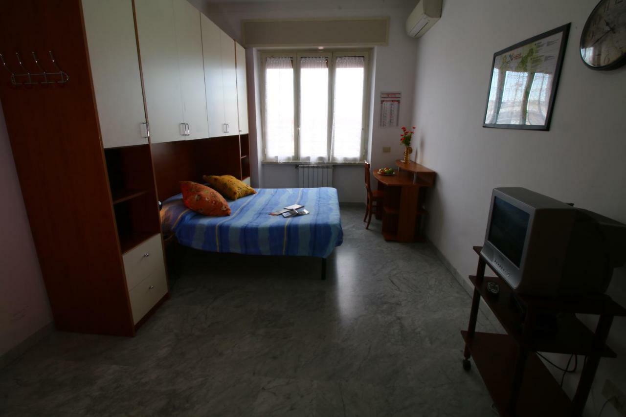 玛丽亚格拉齐亚住宿加早餐旅馆 罗马 外观 照片
